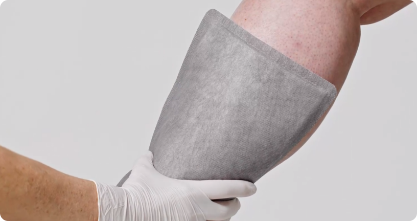Anvendelse af den superabsorberende sårbandage - Størrelse: 20 cm x 25 cm